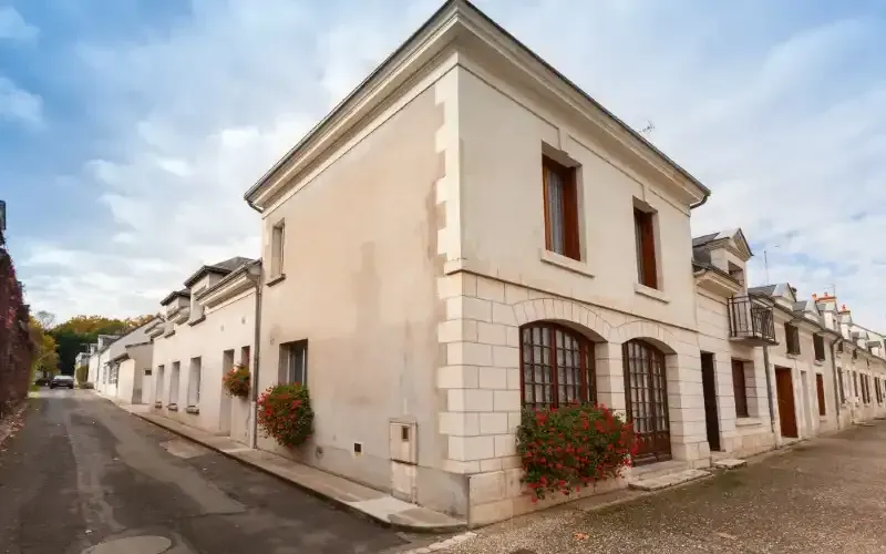 facade (1)